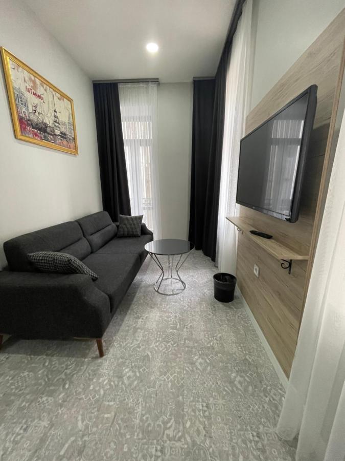 Taksim Galatist Hotel Istanbul Bagian luar foto