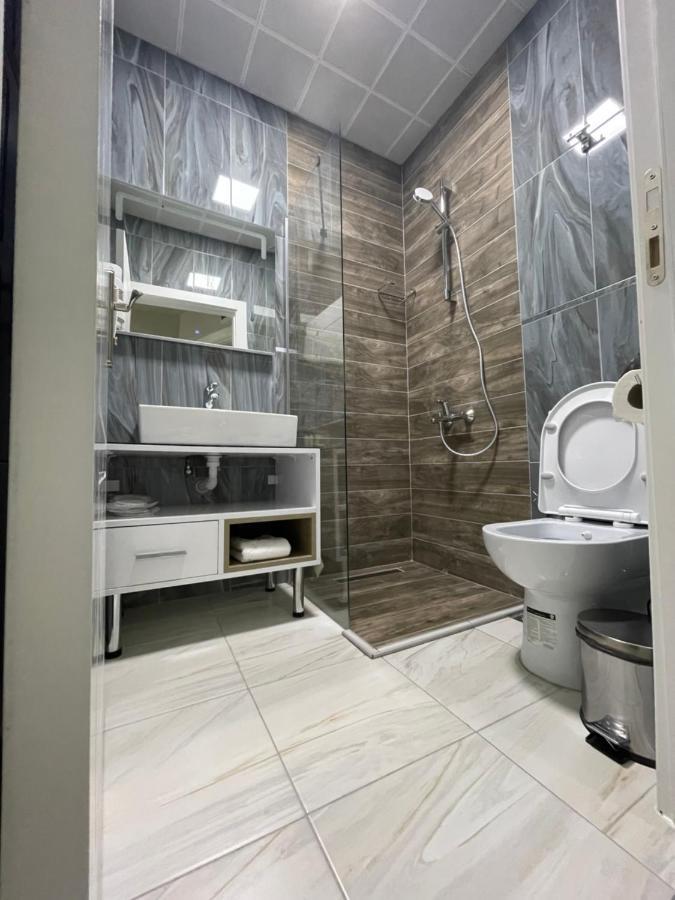 Taksim Galatist Hotel Istanbul Bagian luar foto