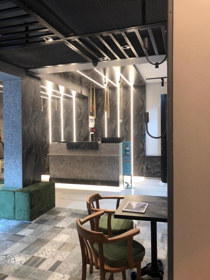 Taksim Galatist Hotel Istanbul Bagian luar foto