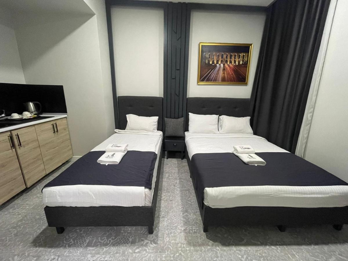 Taksim Galatist Hotel Istanbul Bagian luar foto